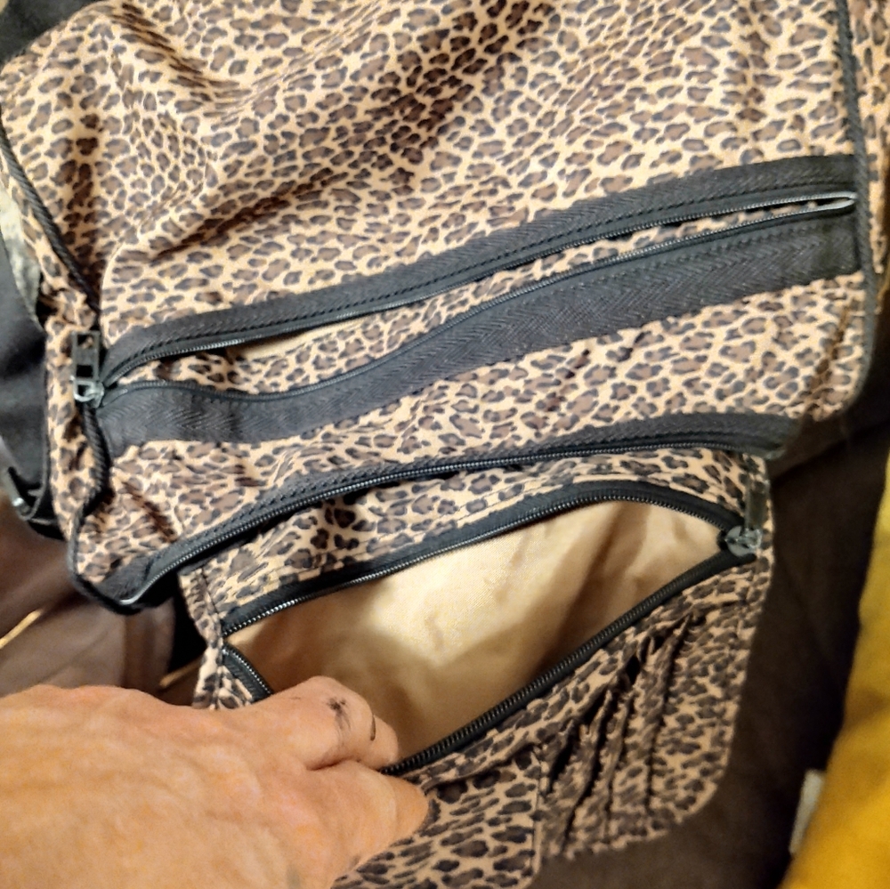 Leopard Print Bag - image 4